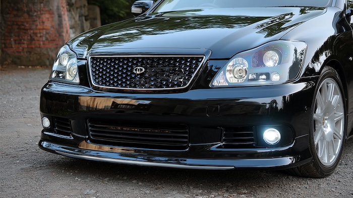 プロジェクターフォグランプの18クラウン