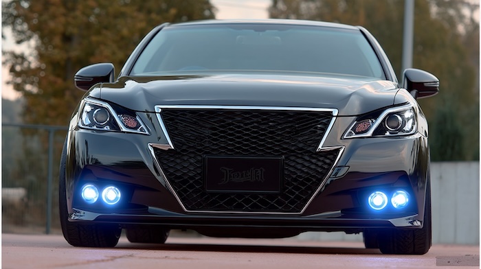 プロジェクターフォグランプの21クラウン