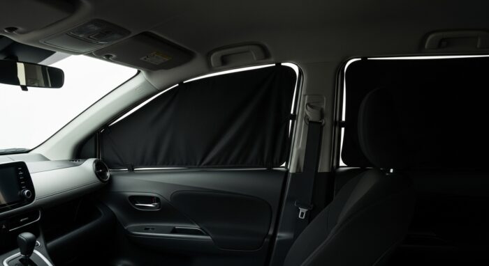 遮光カーテンの取り付けイメージ