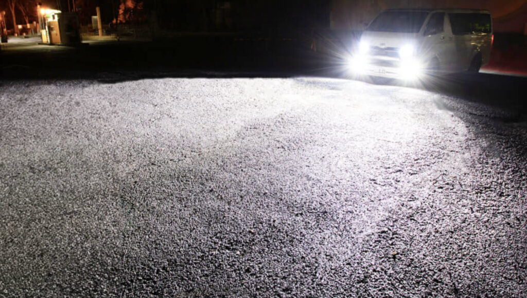 明るいLEDライトの照射イメージ