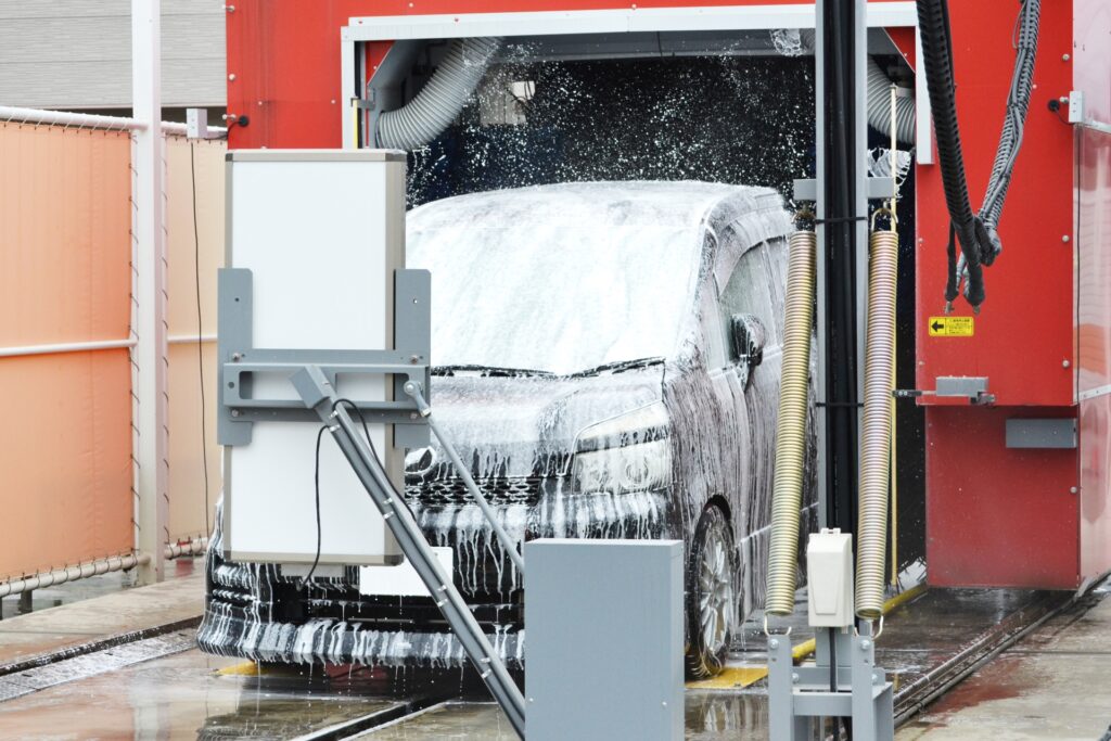 黒い車で洗車機を使う場合の注意点