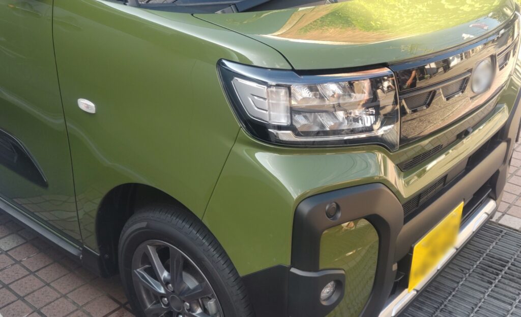 ダイハツ・タント ファンクロス_車体画像（緑）