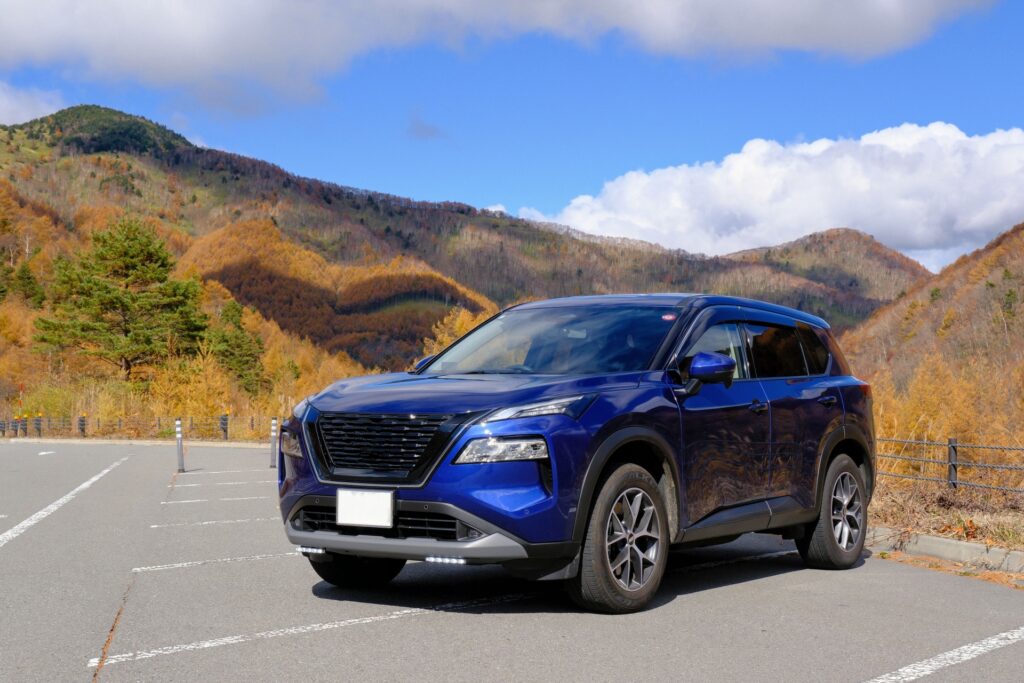 日産・エクストレイル_車体画像（青）