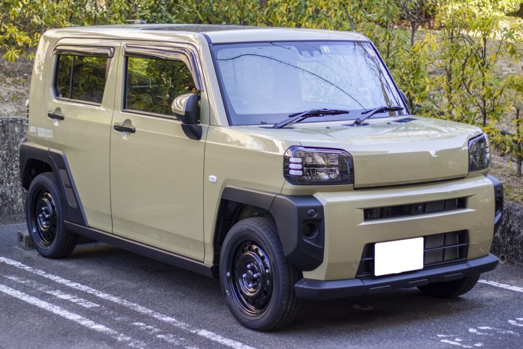 ダイハツ・タフト_車体画像（ベージュ）