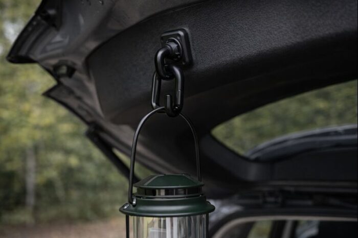 フックのイメージ（車両はフォレスターとは異なります）