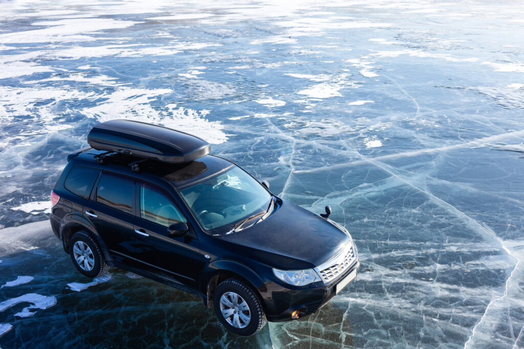 ルーフボックスを装着したフォレスター