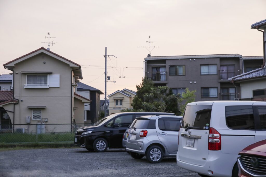 青空駐車している車両