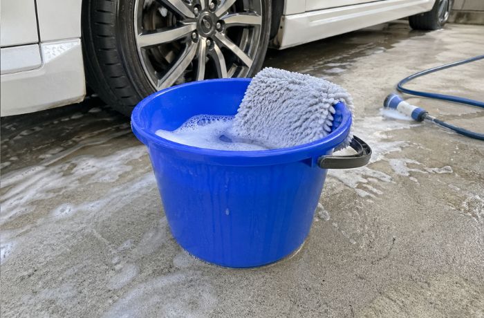 手洗い洗車に必要なバケツの写真