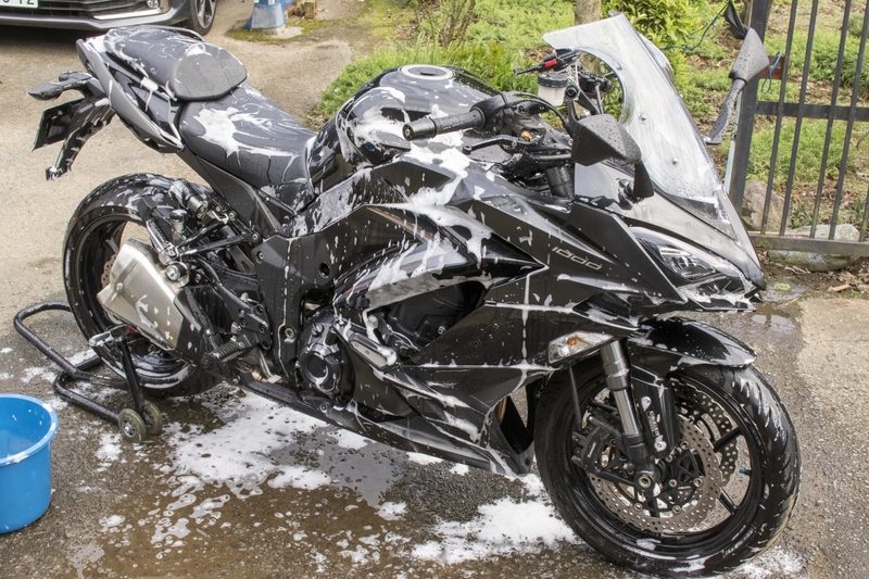 フルカウルバイク洗車