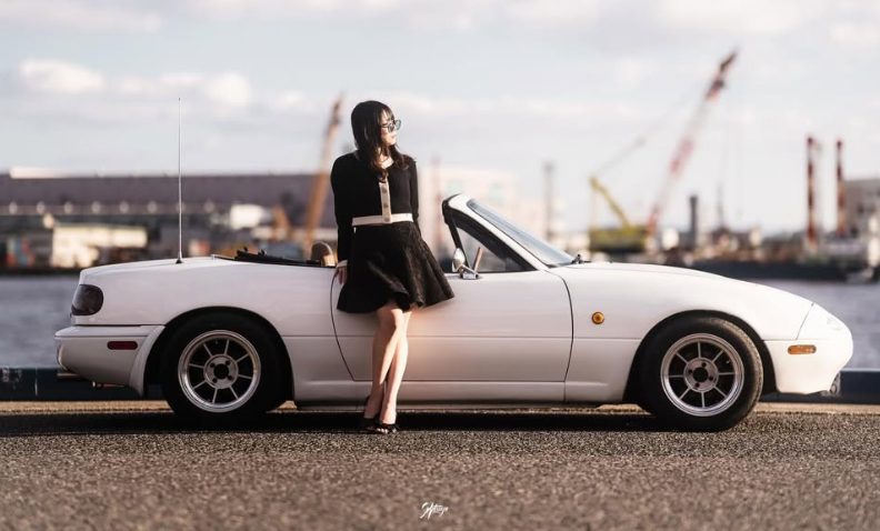 ロードスターと彩香さん