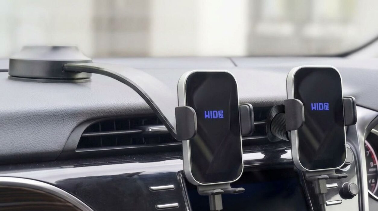 HID屋2Way式スマホホルダーワイヤレス充電の使用イメージ