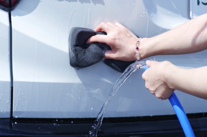 水洗いのみで洗車するやり方